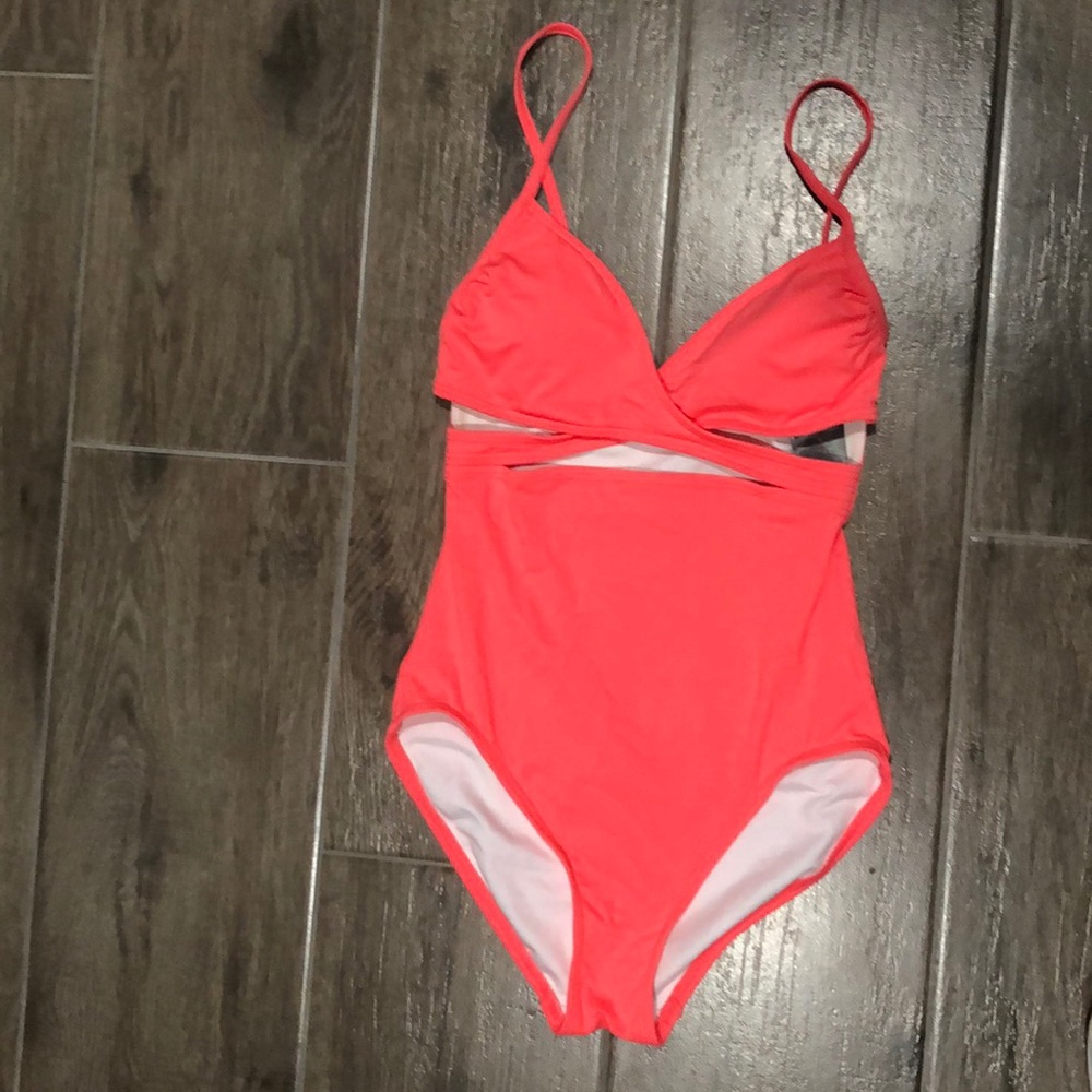 Vince camuto swimsuit